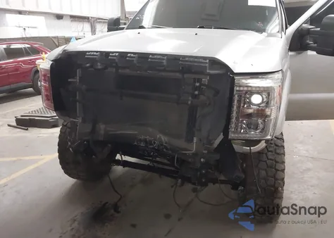 2011 Ford F-250 Lariat z USA, uszkodzony, nr VIN 1FT7W2BT5BEB74782